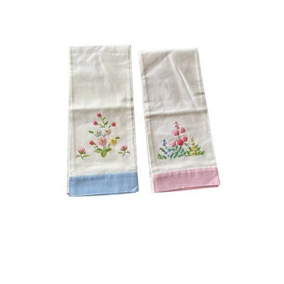 Handmade Other - Set Of 2 Hand-Embroidered Floral Linen Tea Towels With Blue & Pink Borders